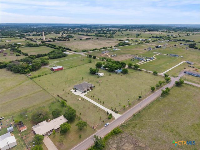 118 County Road 274, Gatesville, TX 76528