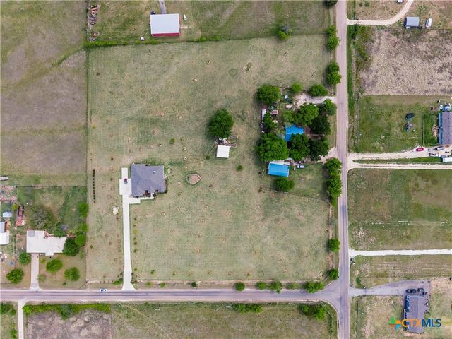 118 County Road 274, Gatesville, TX 76528