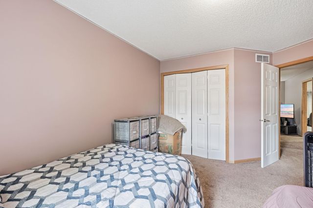 15459 Iodine Ridge NW, Ramsey, MN 55303