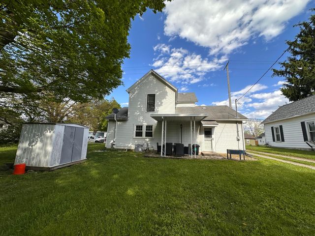 221 N Hayes Street, Bellefontaine, OH 43311