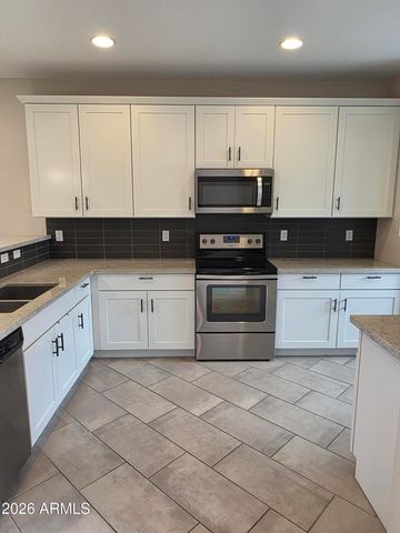 1941 W STAGECOACH Street, Apache Junction, AZ 85120