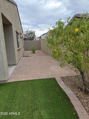1941 W STAGECOACH Street, Apache Junction, AZ 85120