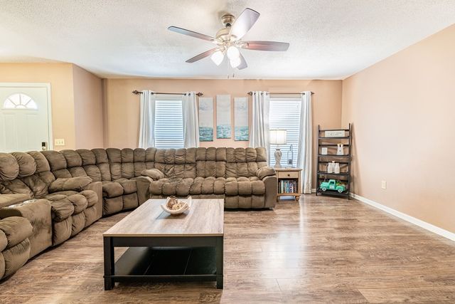 702 Dixie Drive, Enterprise, AL 36330