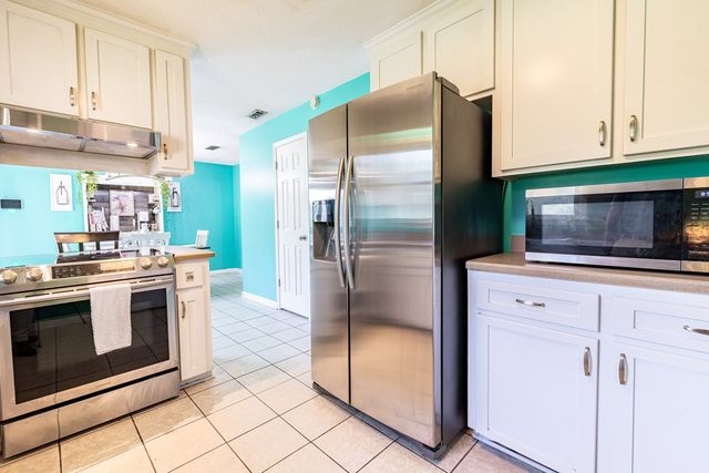 702 Dixie Drive, Enterprise, AL 36330