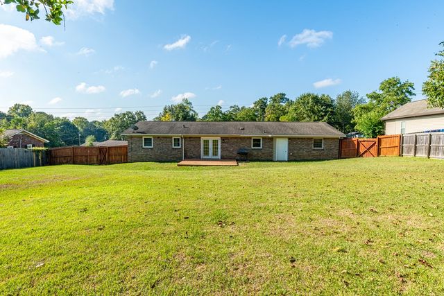 702 Dixie Drive, Enterprise, AL 36330