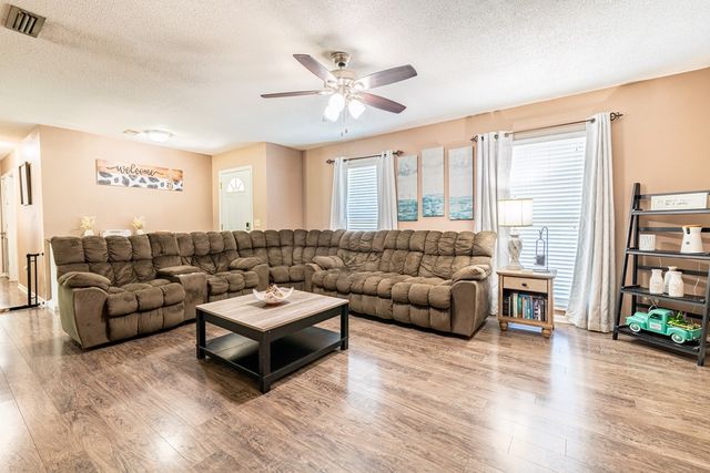 702 Dixie Drive, Enterprise, AL 36330