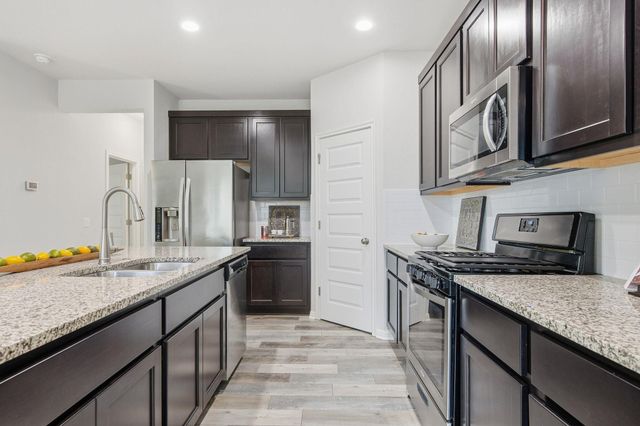 2211 Limestone Lake DR 40, Georgetown, TX 78633