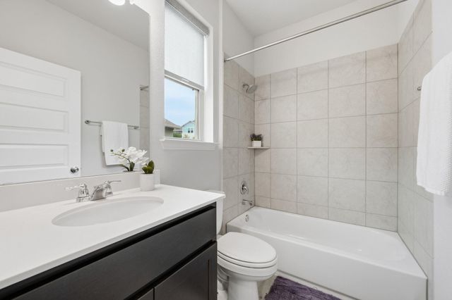 2211 Limestone Lake DR 40, Georgetown, TX 78633