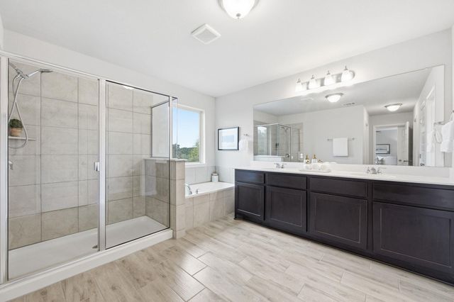 2211 Limestone Lake DR 40, Georgetown, TX 78633