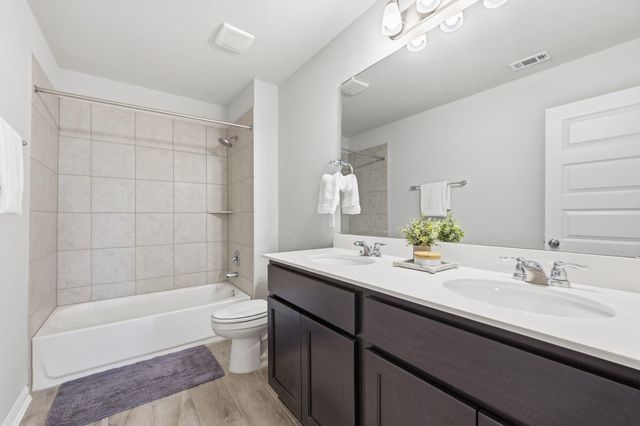 2211 Limestone Lake DR 40, Georgetown, TX 78633