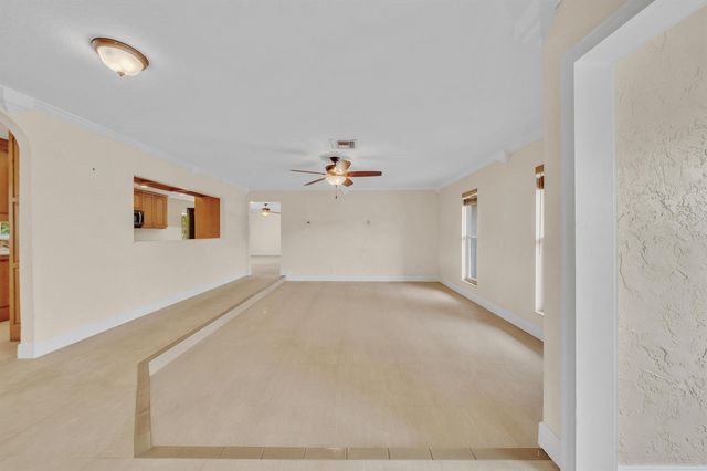 11901 NW 25th Street, Plantation, FL 33323