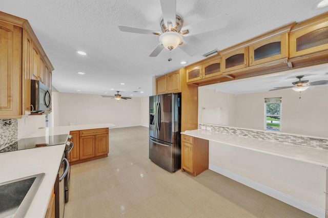 11901 NW 25th Street, Plantation, FL 33323