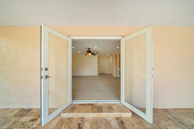 11901 NW 25th Street, Plantation, FL 33323