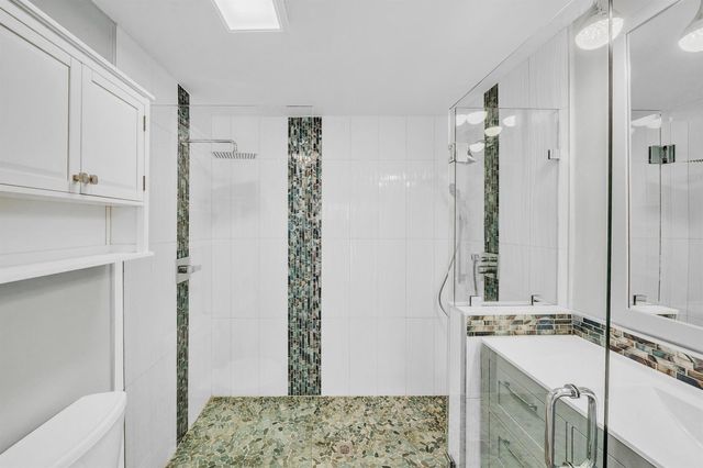 11901 NW 25th Street, Plantation, FL 33323