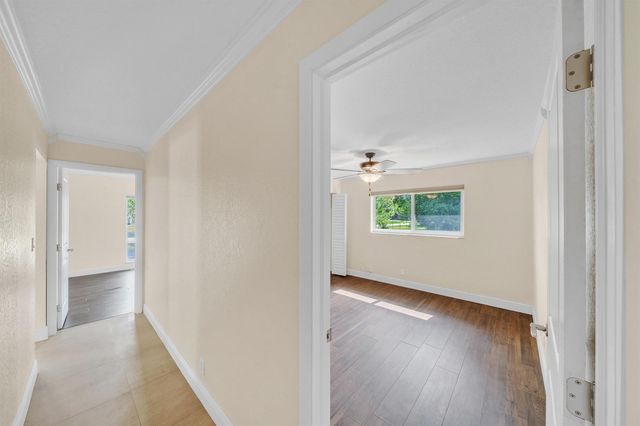 11901 NW 25th Street, Plantation, FL 33323