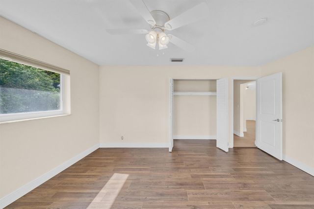 11901 NW 25th Street, Plantation, FL 33323