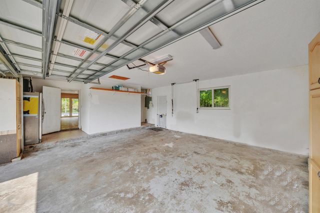 11901 NW 25th Street, Plantation, FL 33323