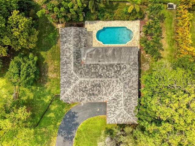 11901 NW 25th Street, Plantation, FL 33323