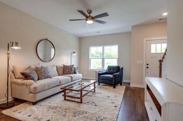 2404 Danilynn Dr, Antioch, TN 37013