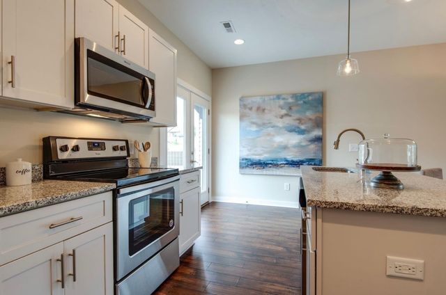 2404 Danilynn Dr, Antioch, TN 37013