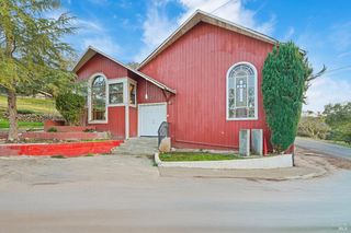 4084 Oakwood Dr, Fairfield, CA 94534