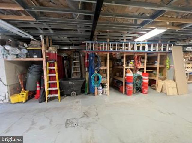 483 CONARROE ST, Philadelphia, PA 19128
