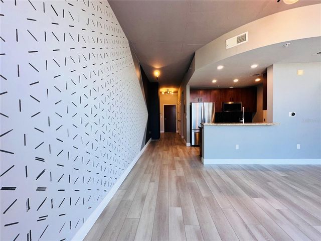 155 S COURT AVENUE 2412, Orlando, FL 32801