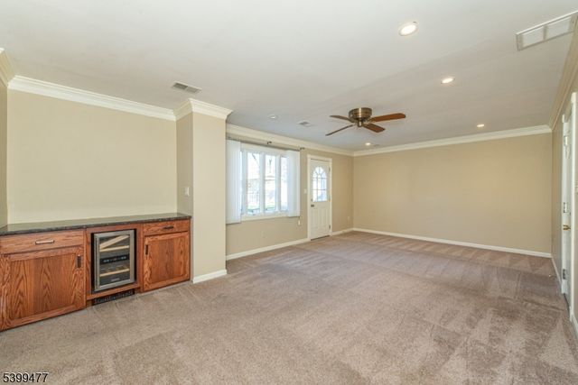 53 Westminster Dr, Parsippany-troy Hills Twp., NJ 07054