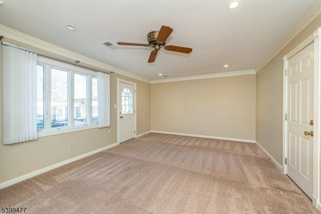 53 Westminster Dr, Parsippany-troy Hills Twp., NJ 07054