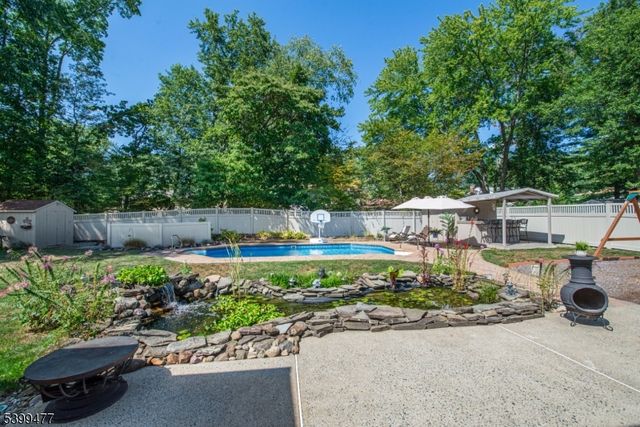 53 Westminster Dr, Parsippany-troy Hills Twp., NJ 07054