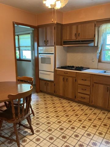 1187 Magie Ave, Union Twp., NJ 07083