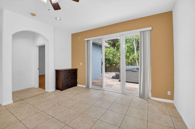 5049 Sancerre Circle, Lake Worth, FL 33463