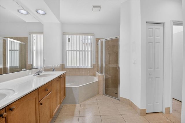 5049 Sancerre Circle, Lake Worth, FL 33463