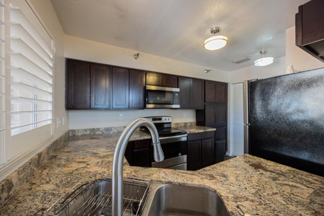 154 W 5th Street Unit 210, Tempe, AZ 85281