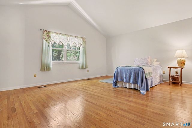 29 Greystone 29, Shelton, CT 06484