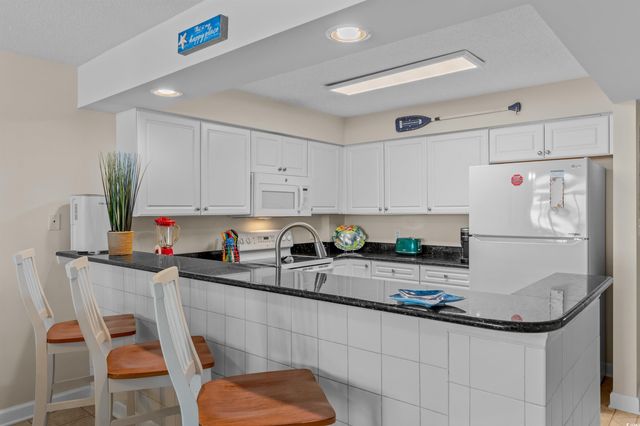 2001 S Ocean Blvd Unit 1106, North Myrtle Beach, SC 29582