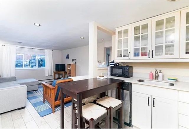 20 Miller St 1, Quincy, MA 02169