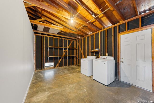 303 Marquis Ln, San Antonio, TX 78216