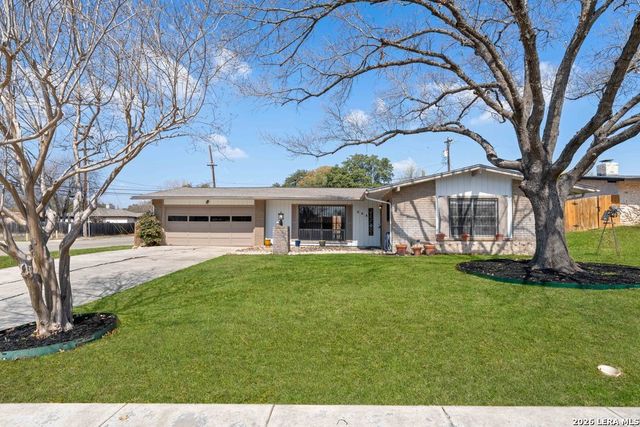 303 Marquis Ln, San Antonio, TX 78216