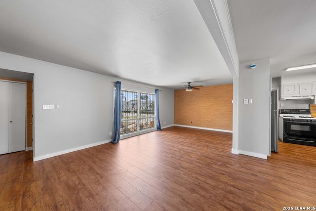 303 Marquis Ln, San Antonio, TX 78216