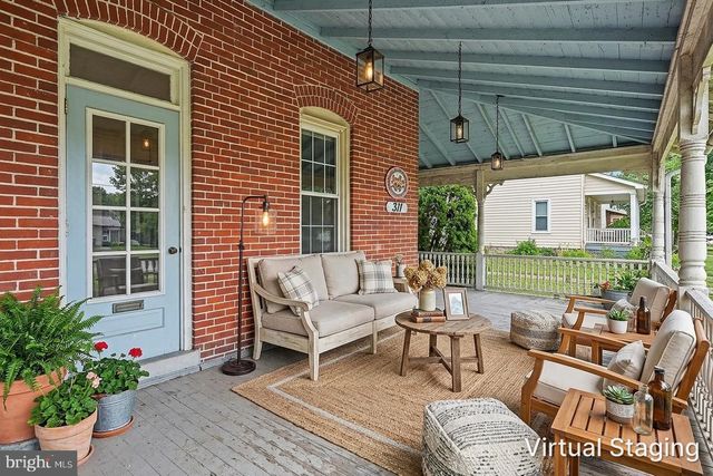 311 BROAD ST, Harleysville, PA 19438