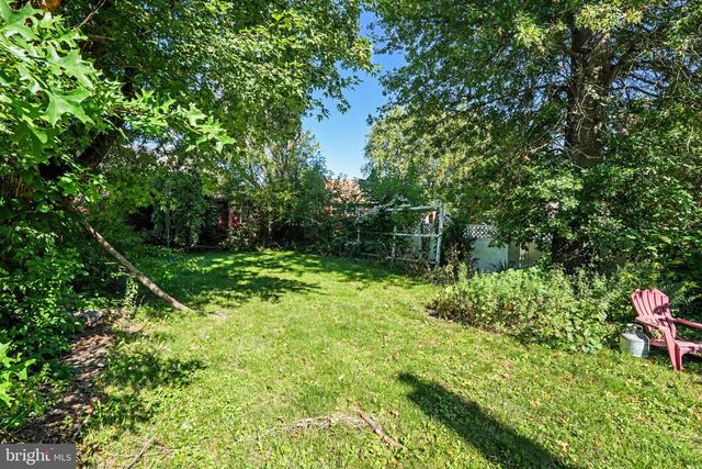 311 BROAD ST, Harleysville, PA 19438