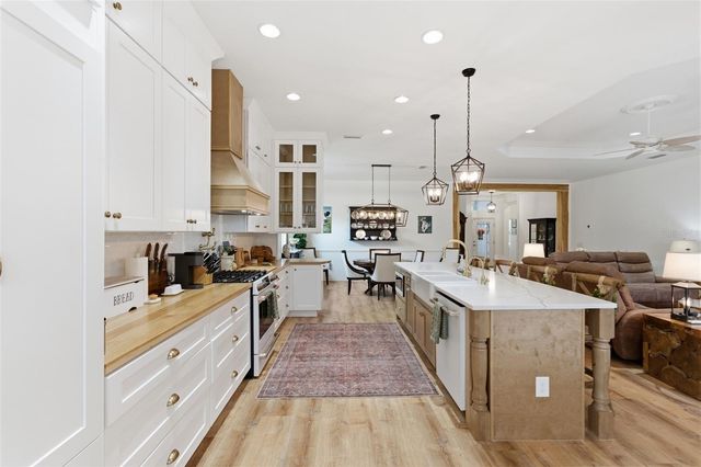 10760 TROPHY DRIVE, Englewood, FL 34223