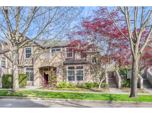 1828 Ne ASHBERRY Dr, Hillsboro, OR 97124