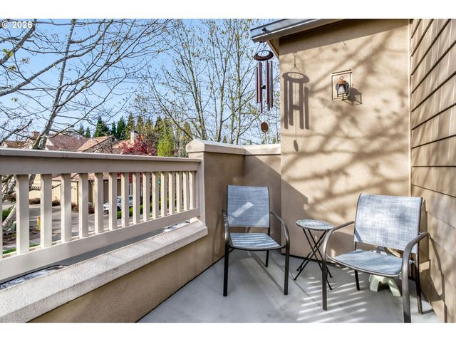 1828 Ne ASHBERRY Dr, Hillsboro, OR 97124
