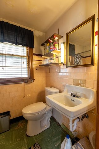 2802 Cuyler Avenue, Berwyn, IL 60402