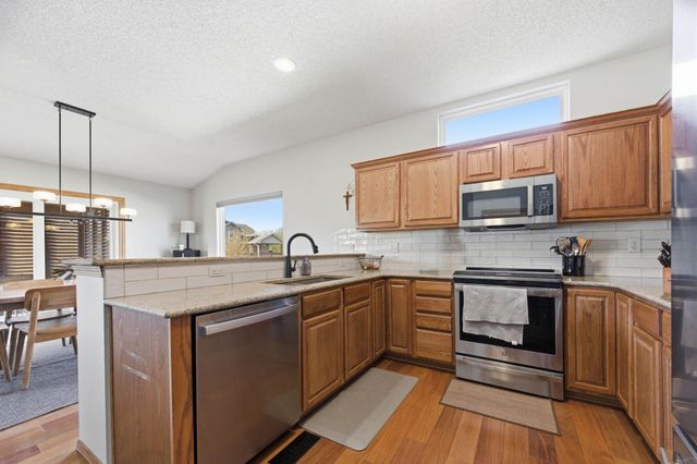 5905 E 49th Ct N, Bel Aire, KS 67220