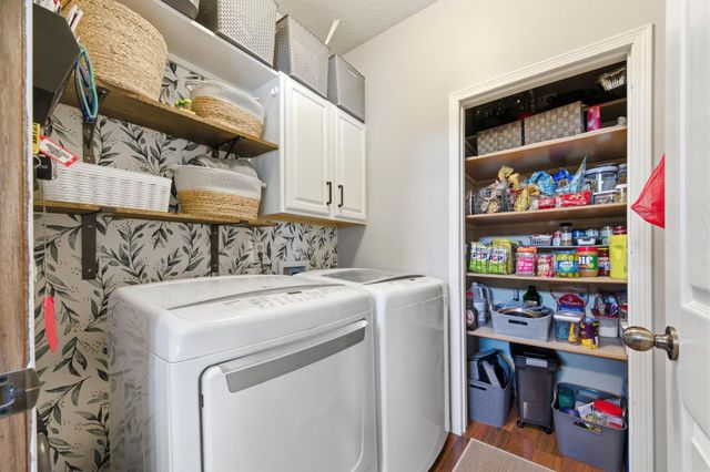 5905 E 49th Ct N, Bel Aire, KS 67220