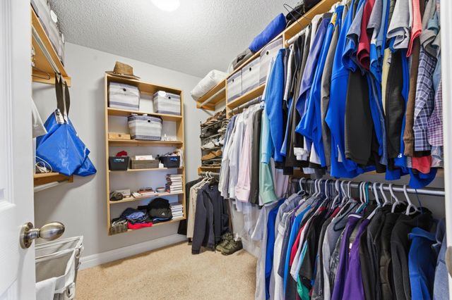 5905 E 49th Ct N, Bel Aire, KS 67220