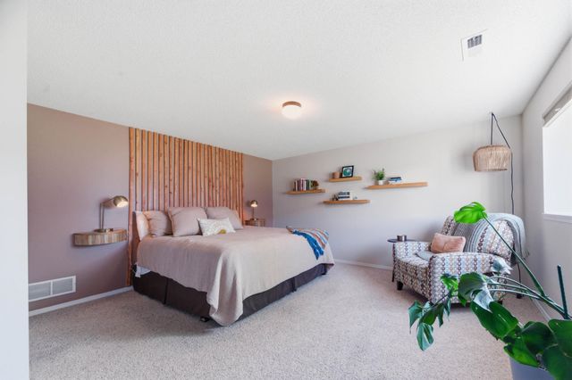 5905 E 49th Ct N, Bel Aire, KS 67220